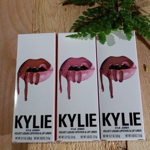 Kylie Cosmetics Liquid Velvet Lip Kit